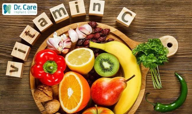 Bổ sung thực phẩm giàu vitamin C giúp nhiệt miệng mau hết