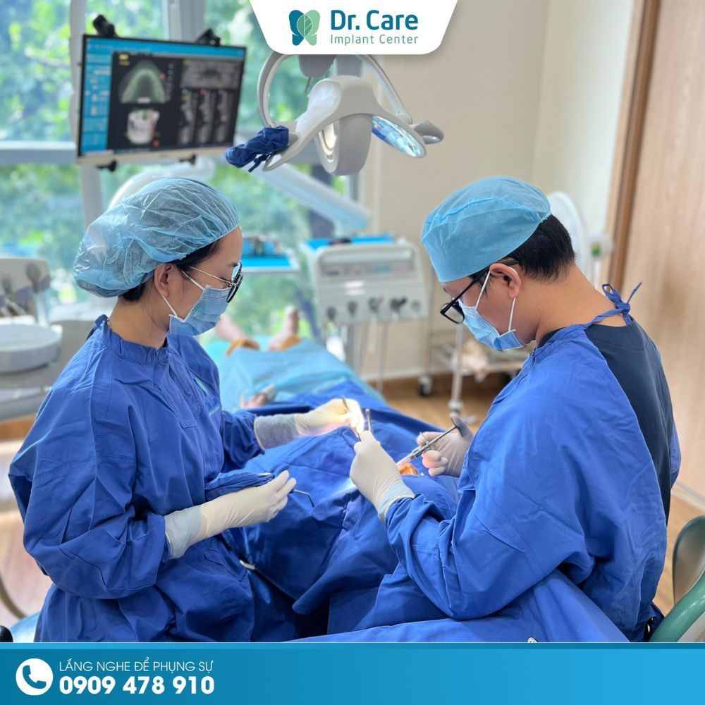 Tham khảo quy trình thăm khám tư vấn Implant tại nha khoa Dr. Care