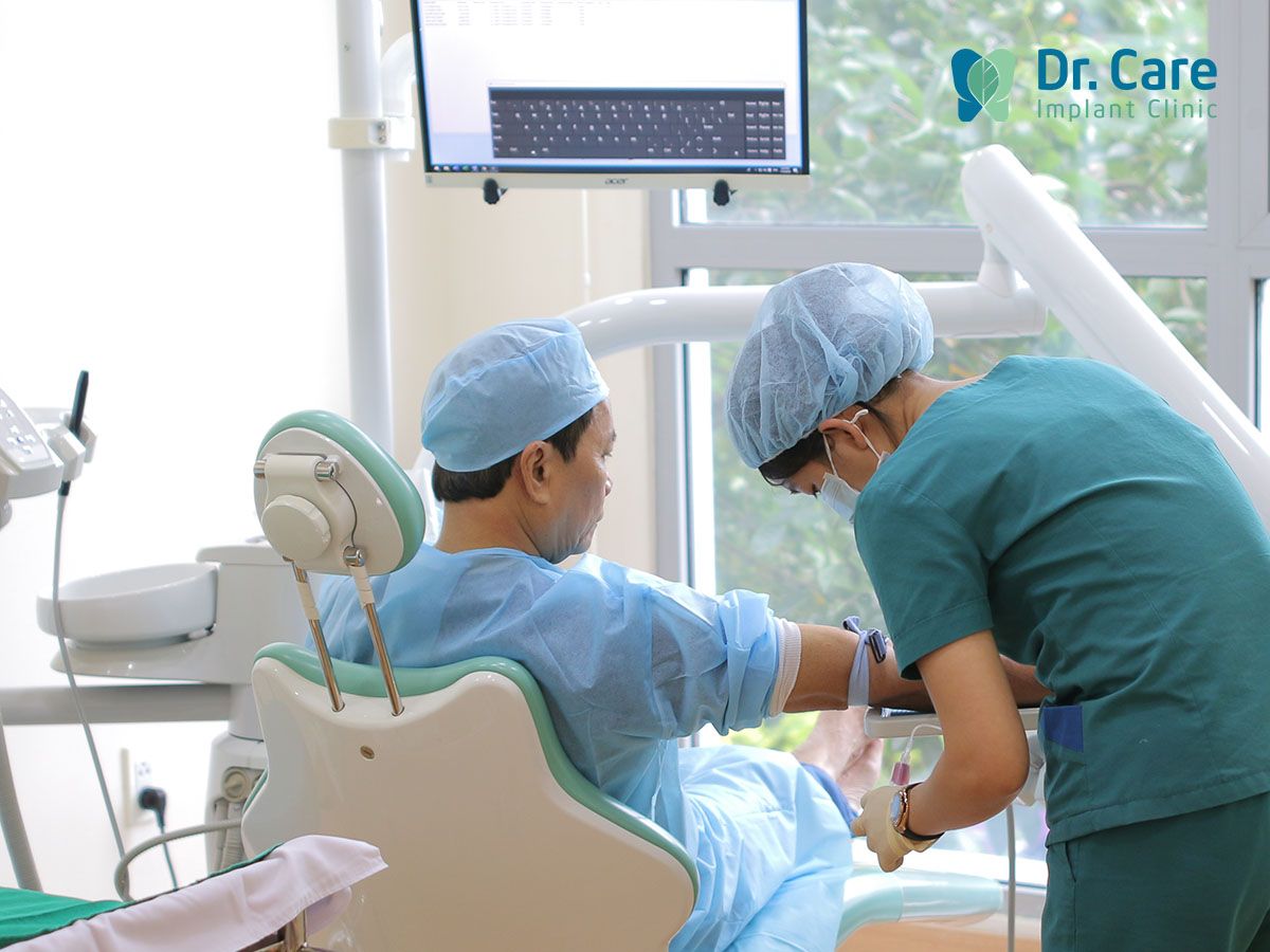 Quy trình xét nghiệm máu tại nha khoa Dr. Care - Implant Clinic