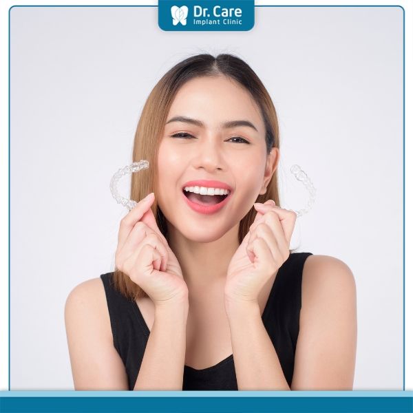 Niềng không mắc cài Invisalign