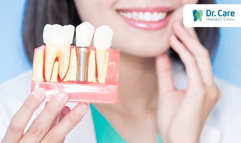 Người lớn tuổi có cấy ghép Implant được không?