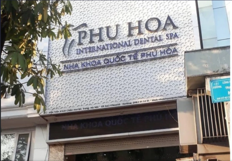 Nha khoa Quốc tế Phú Hòa